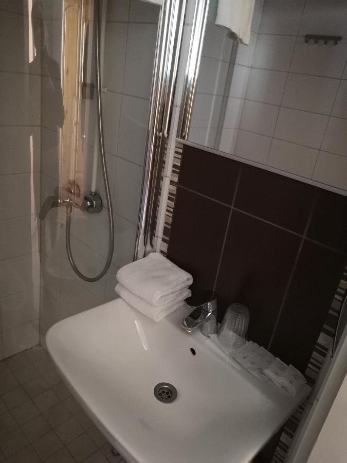 Tammisaaren Kaupunginhotelli ريسبورغ المظهر الخارجي الصورة